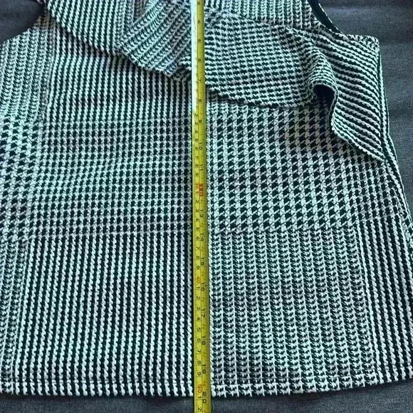 Anthropologie Dolan Callan Ruffled Tank Sleeveless Black White small houndstooth - Picture 13 of 14